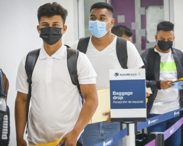 Se anuncia un nuevo contingente de salvadoreñas/os que viajará a Canadá como parte del programa de Migración Laboral.